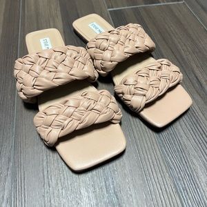 Steve Madden Merrin Woven Sandal